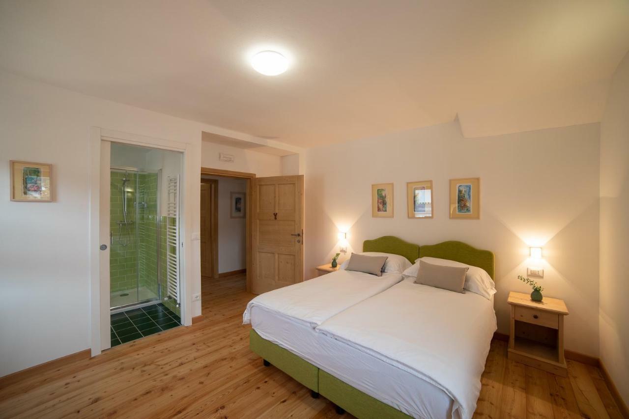 Alpedale Locanda Оваро Екстериор снимка